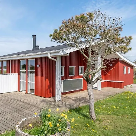 Verene - 400m From The Sea By Interhome *