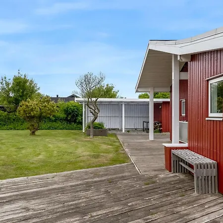 Verene - 400m From The Sea By Interhome *